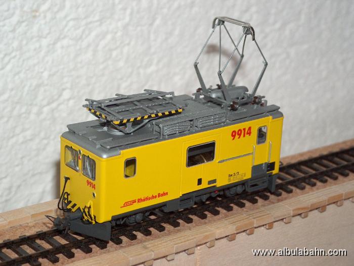 HPIM4742.JPG - Fahrleitungszug auf dem Lehnenviadukt.