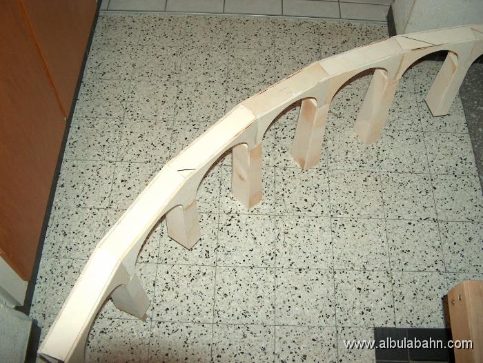 HPIM5878.JPG - Rohbau Schmittentobelviadukt.