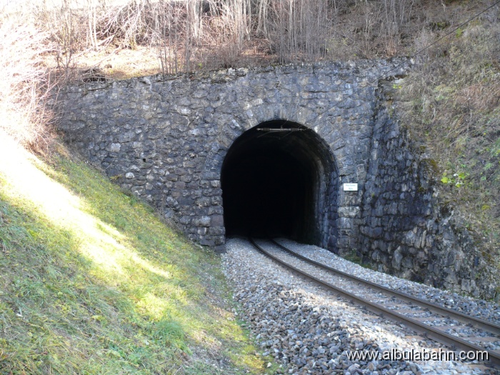P1060658.JPG - Platz Tunnel