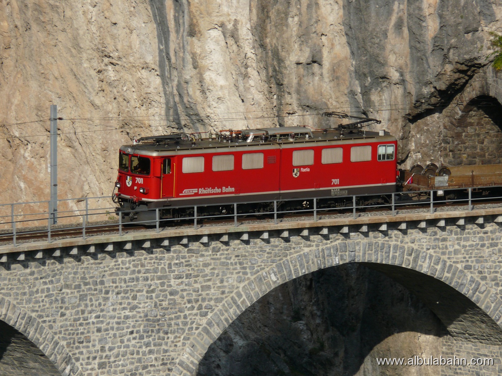P1080584.JPG - Landwasserviadukt