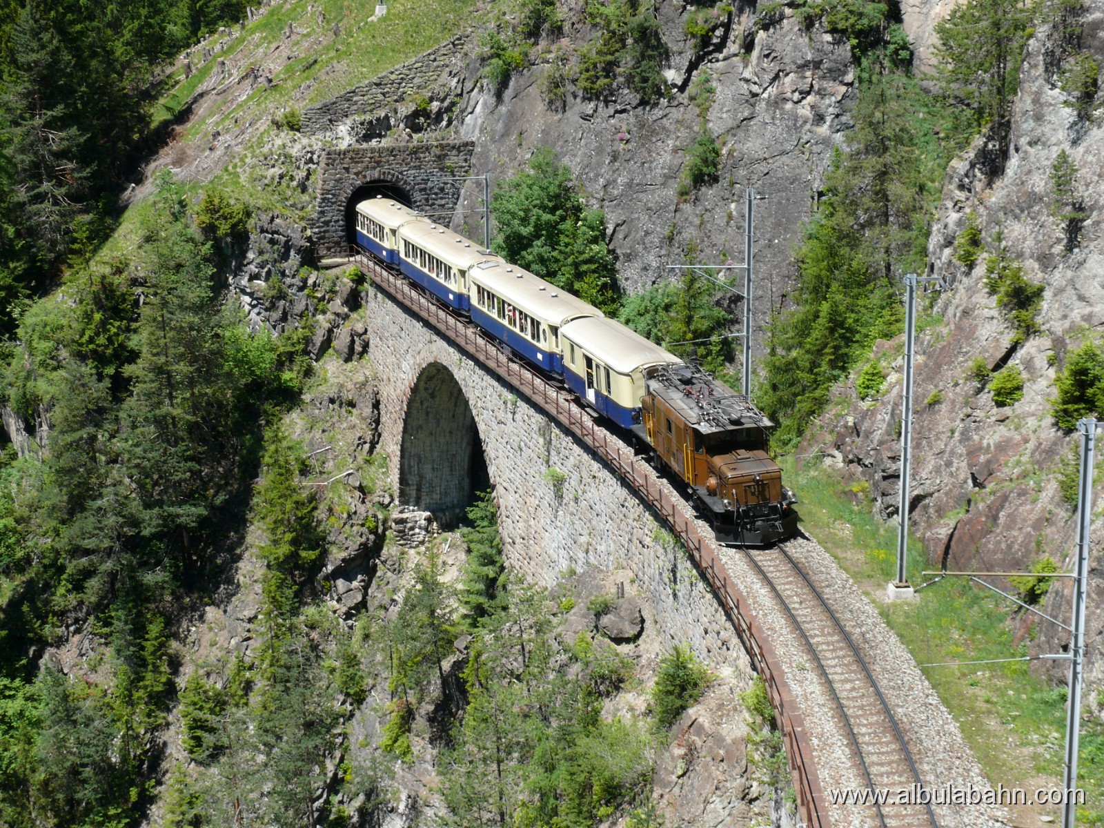 P1100238.JPG - Stulsertobelviadukt
