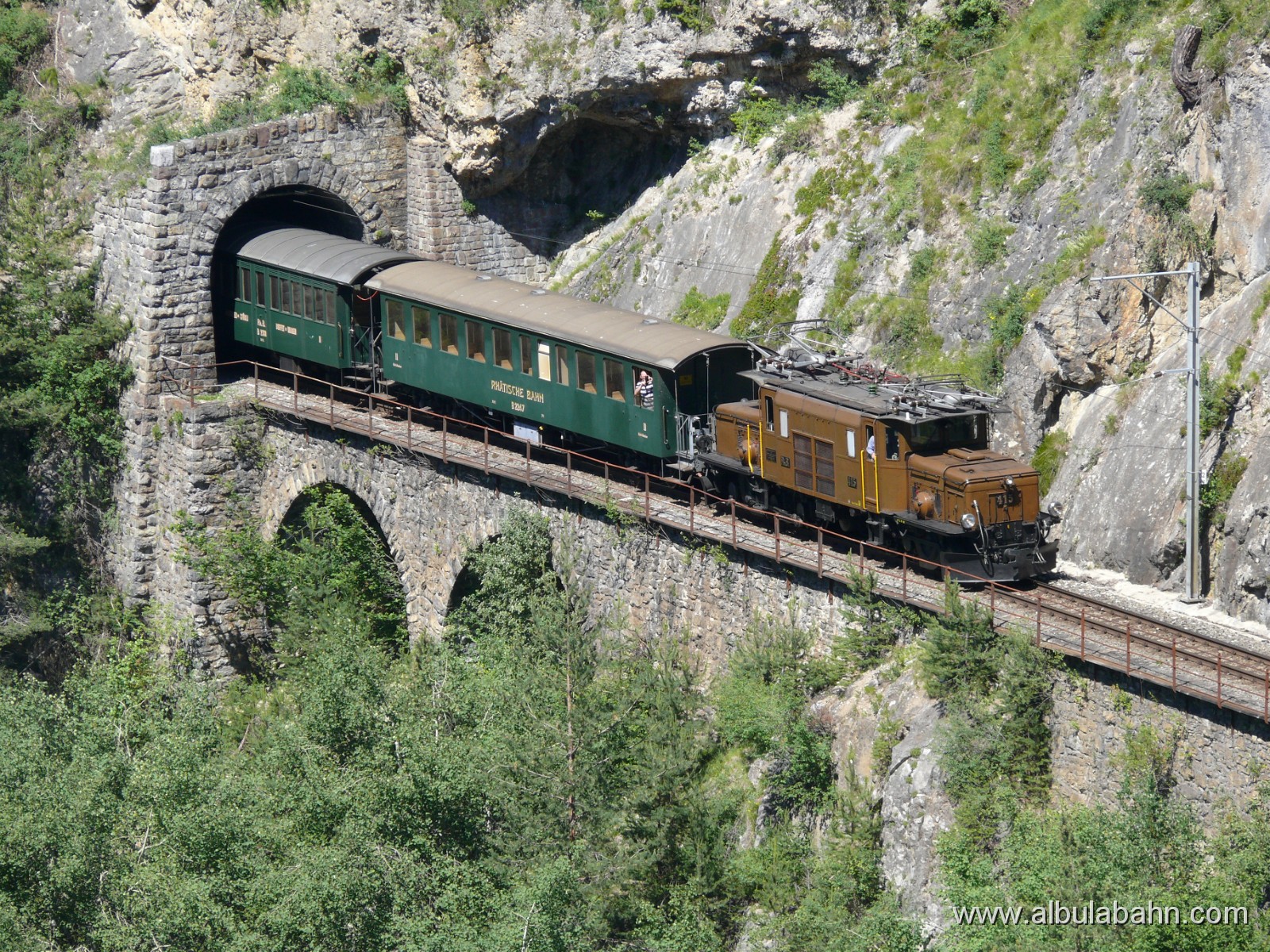 P1140867.JPG - Lehnenviadukt