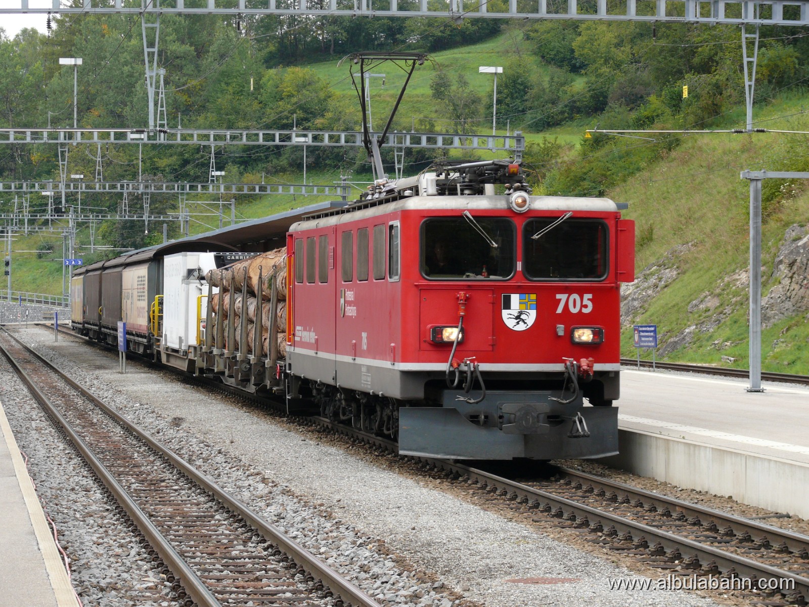 P1160287.JPG - Bahnhof Filisur