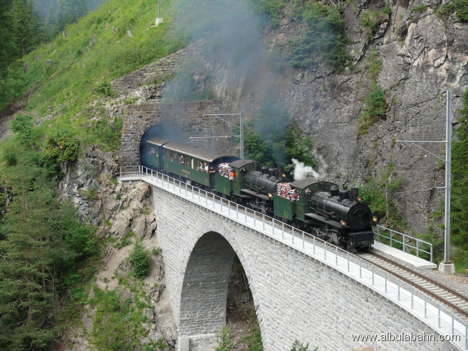 P1170210.JPG - Stulsertobelviadukt
