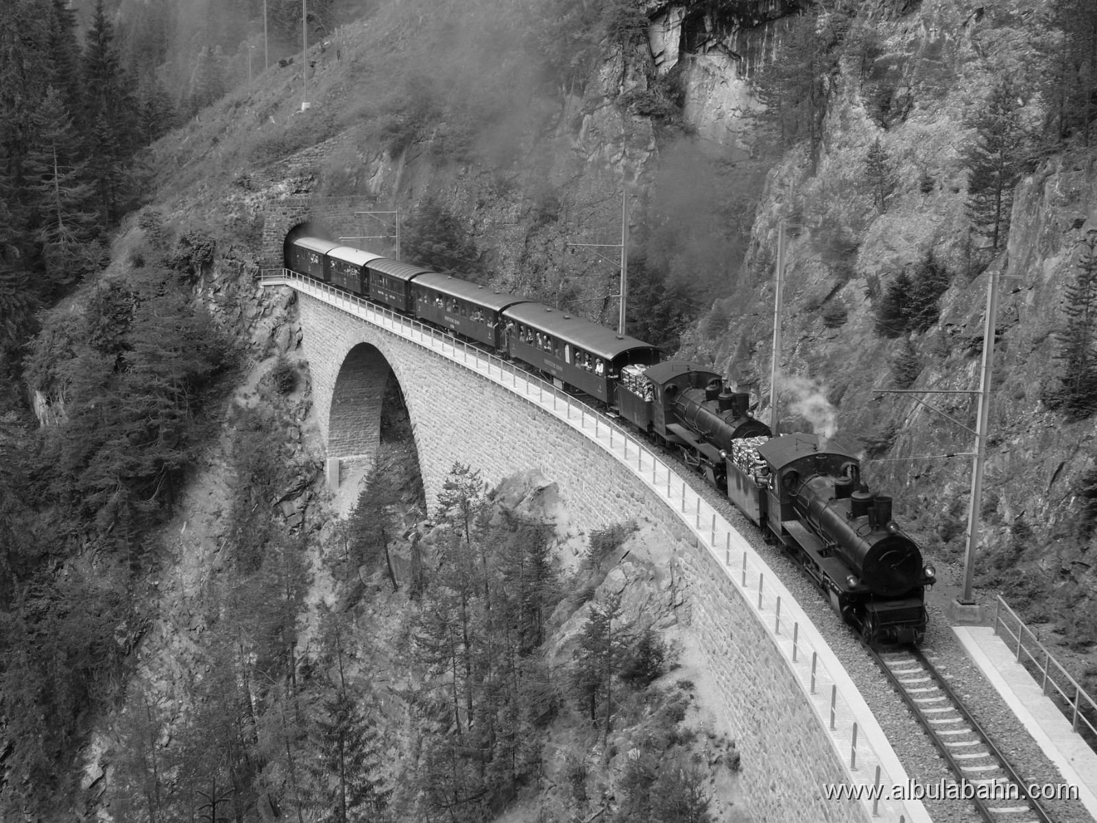 P1170212sw.jpg - Stulsertobelviadukt